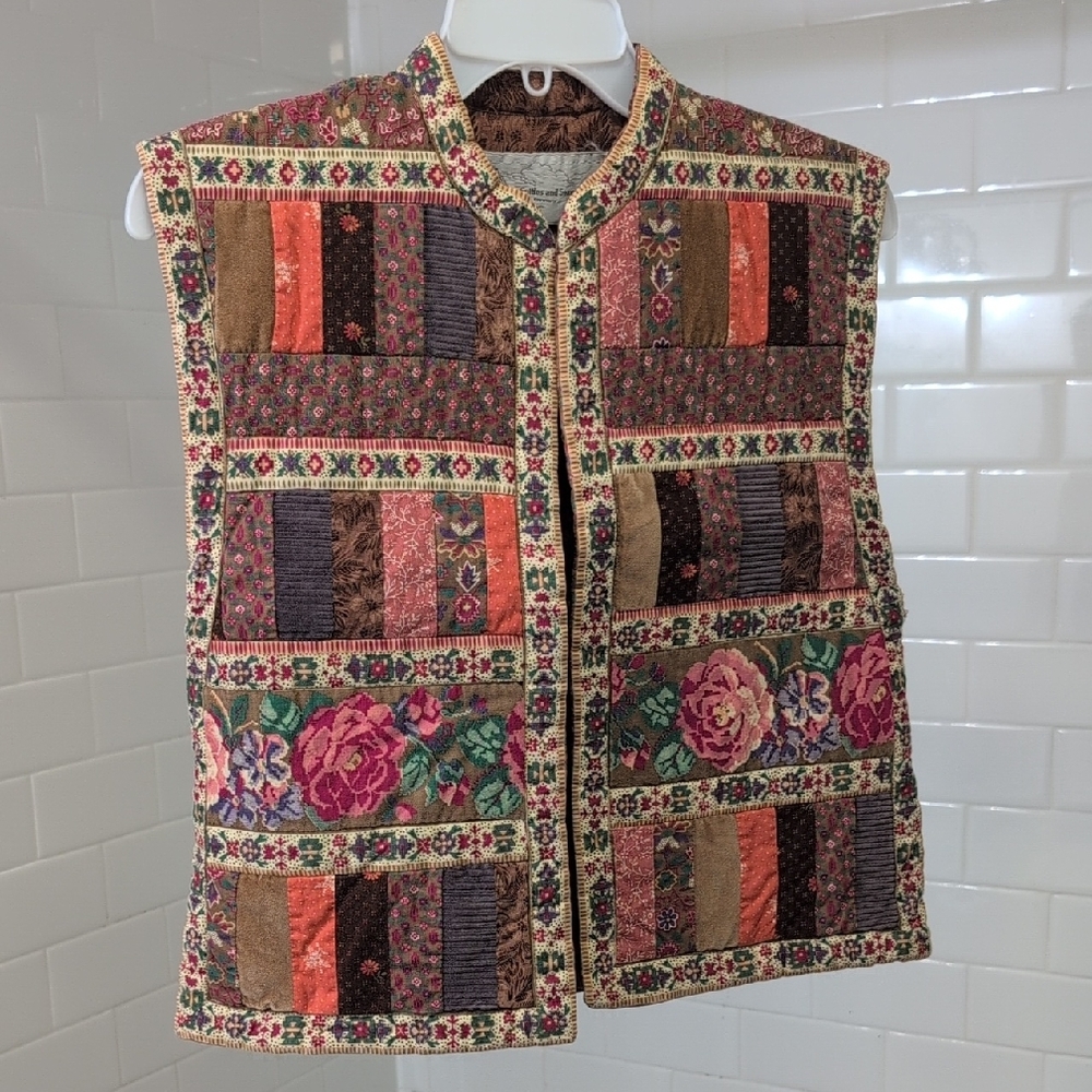 Floral Patchwork Vest - Multicolor - image 1